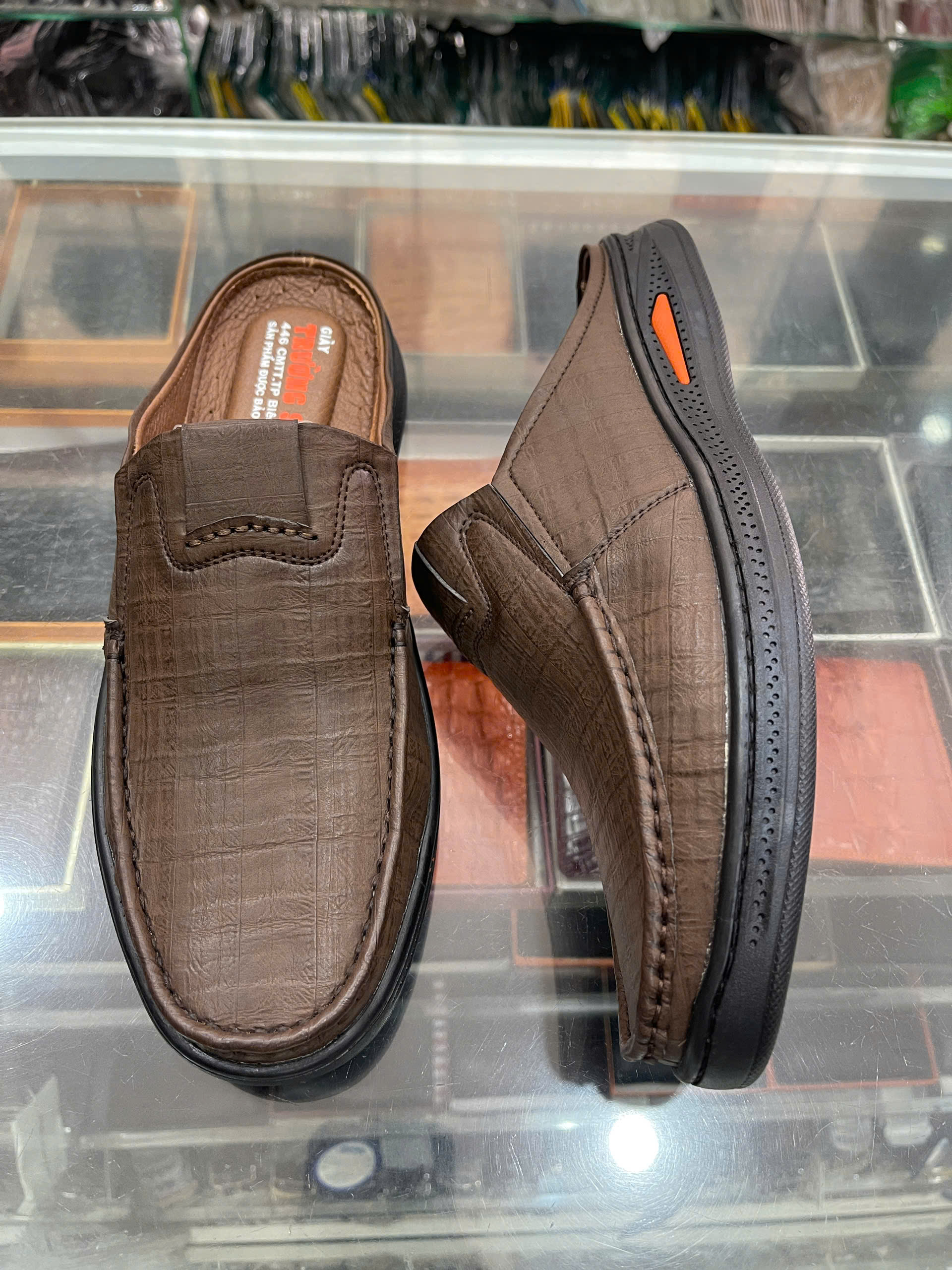 Giày sục nam da bò - Mã 2532 - màu nâu