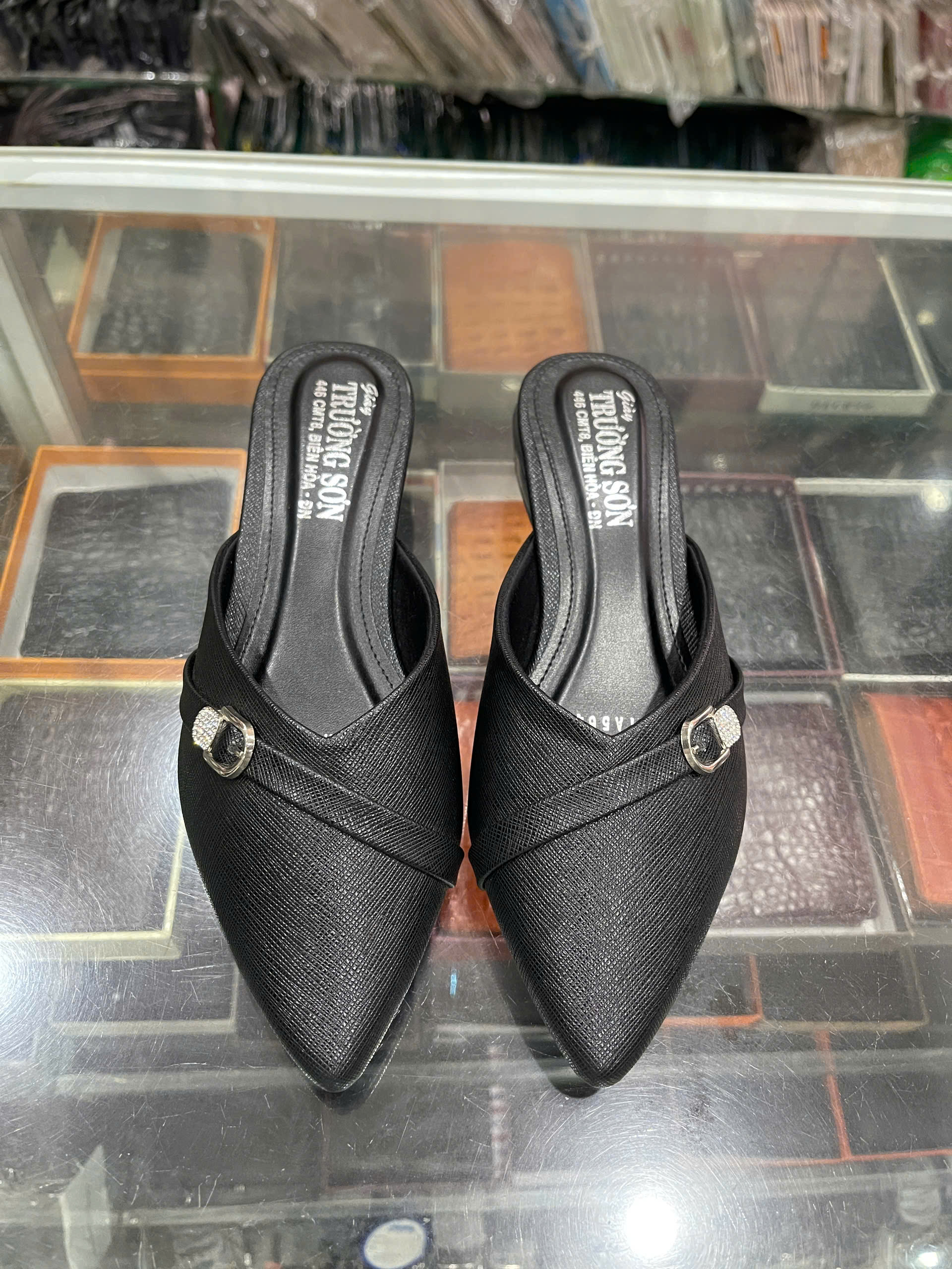 Giày sục nữ da bò - Mã 564 - màu đen - Ảnh 2