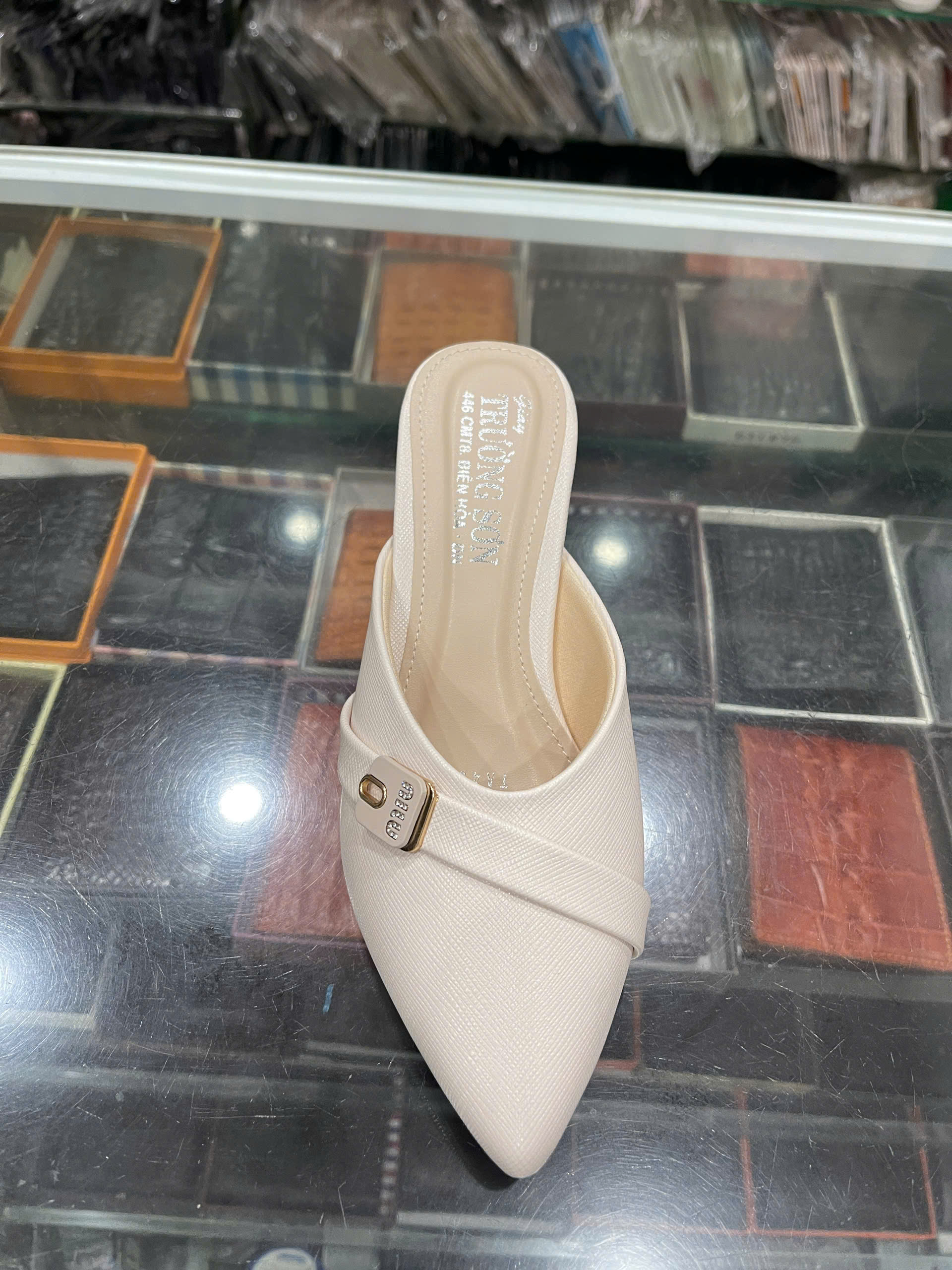 Giày sục nữ da bò - Mã 496 - màu kem - Ảnh 3